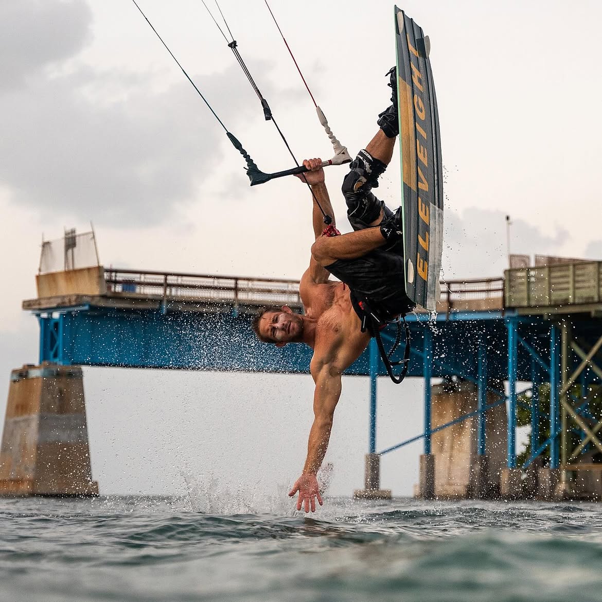 Kitesurfing lessons Miami with eFoil Miami